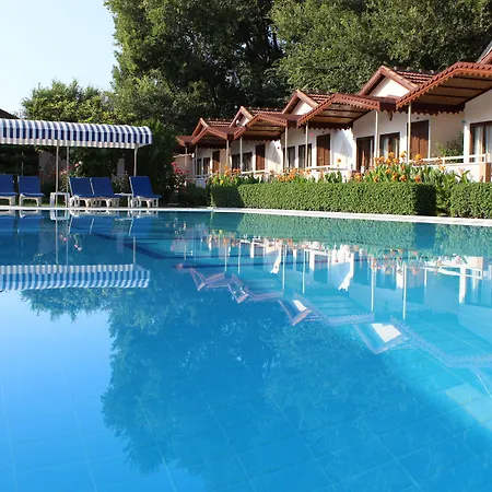 Hotel Hulusi *