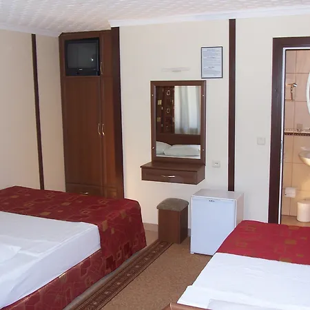 Hotel Hulusi *
