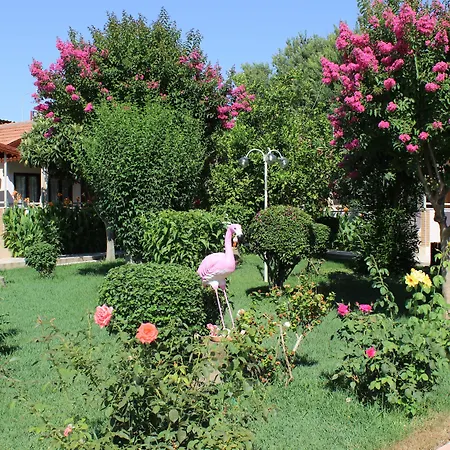 Hulusi Hotel *